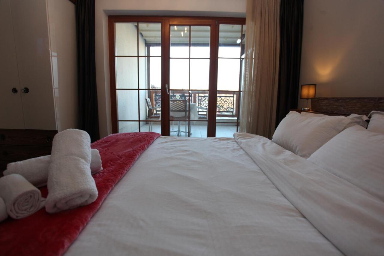Hotel Happy Gjakova Ngoại thất bức ảnh