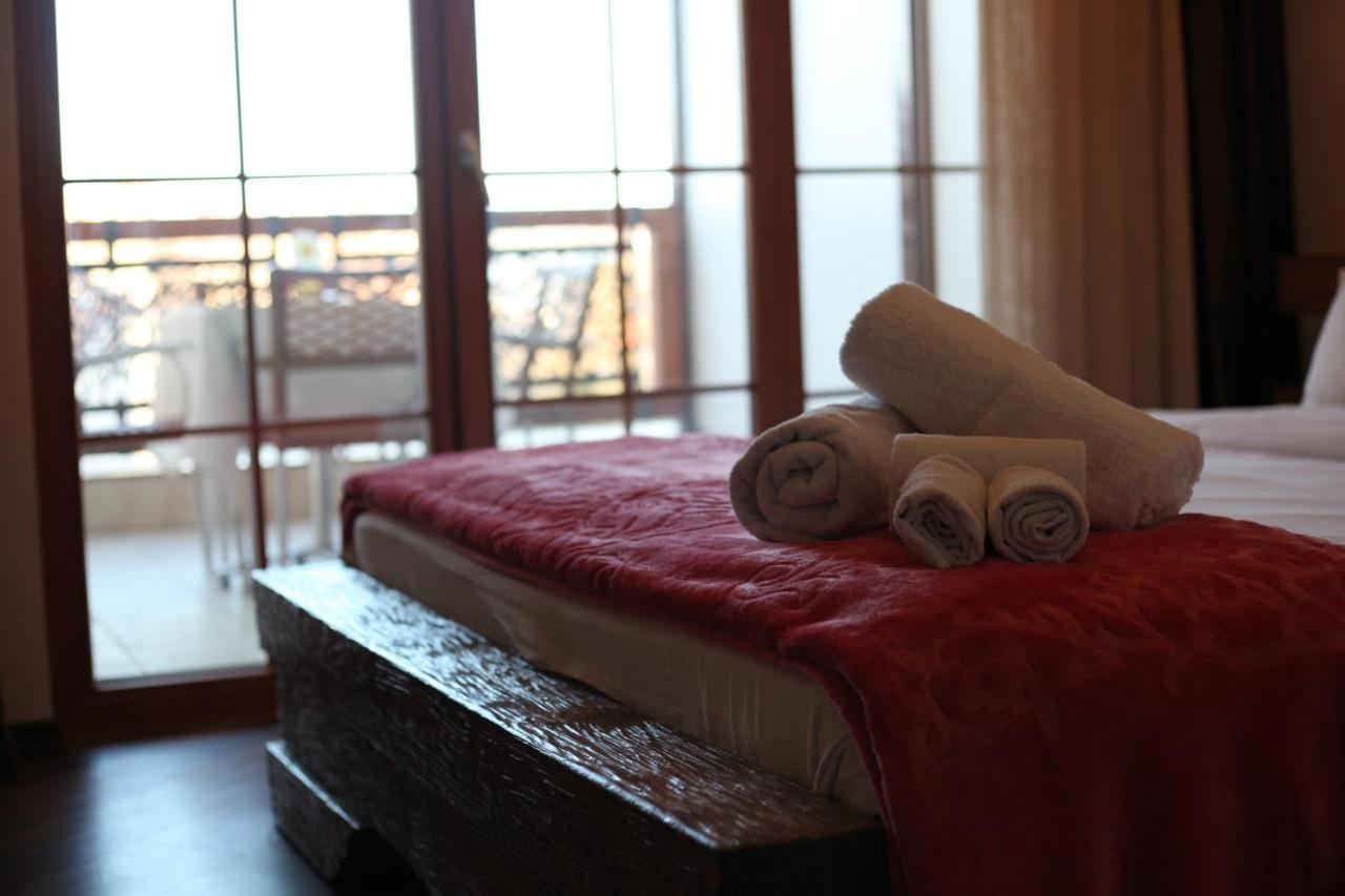 Hotel Happy Gjakova Ngoại thất bức ảnh