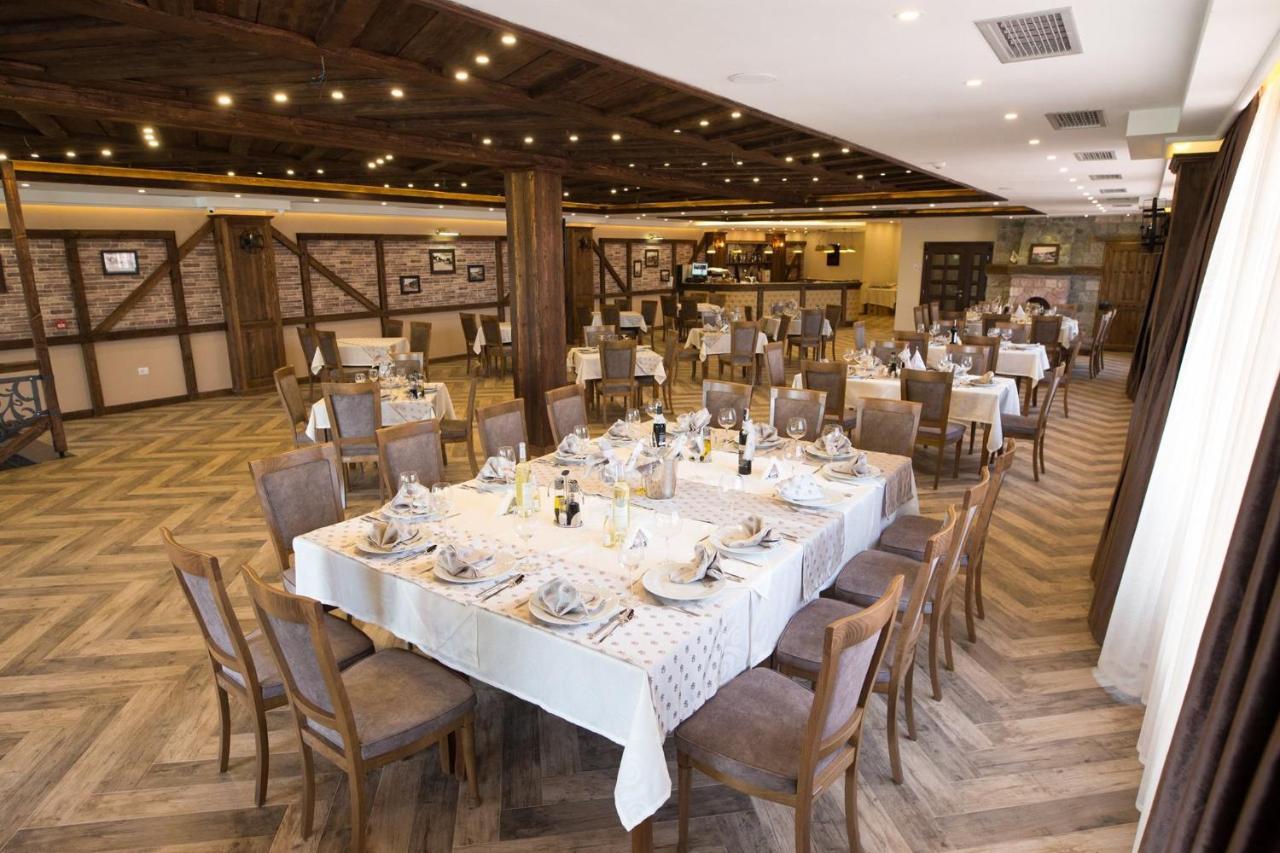 Hotel Happy Gjakova Ngoại thất bức ảnh